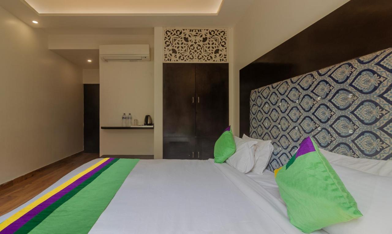 Treebo The Royal Taj, Near Taj Mahal Hotel อัครา ภายนอก รูปภาพ
